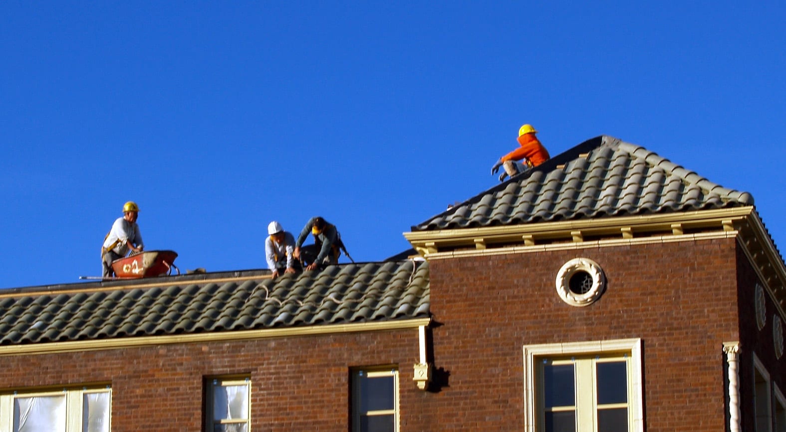 One of America’s Top Roofing Contractors saves 100% in Overall Resources