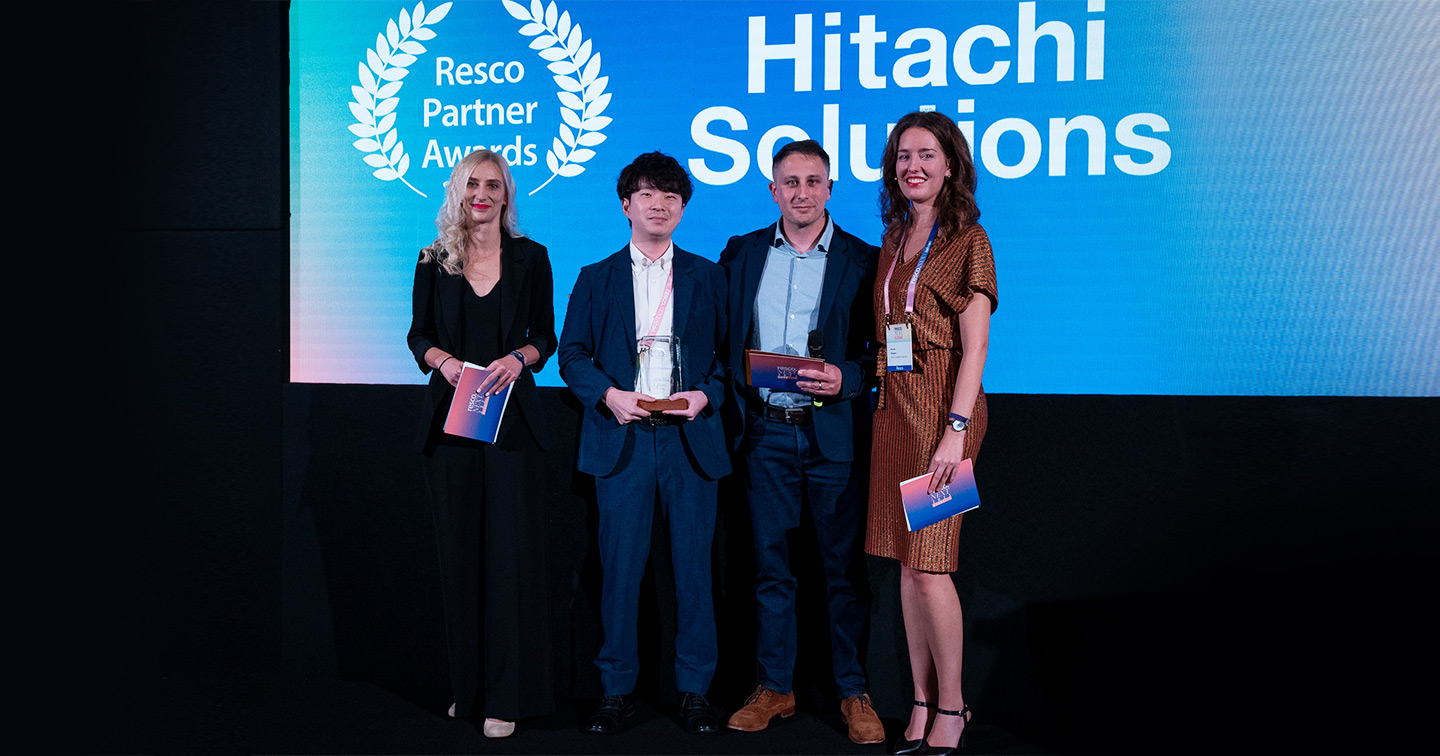 Partner of the Year Award for APAC & MEA goes to Hitachi 